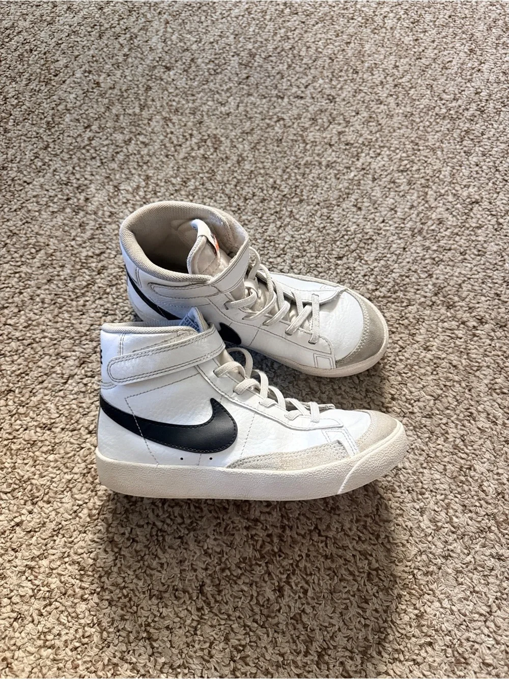 Nike Vandal High White Black Sneakers Kids Size 2Y